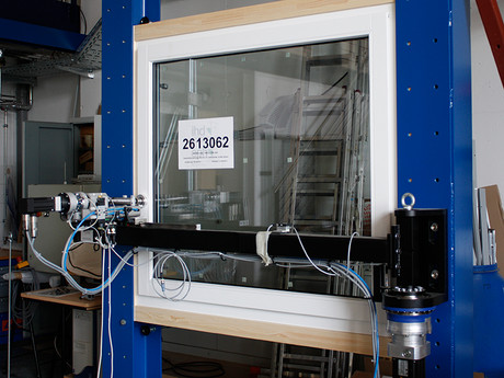 Continuous function test bench